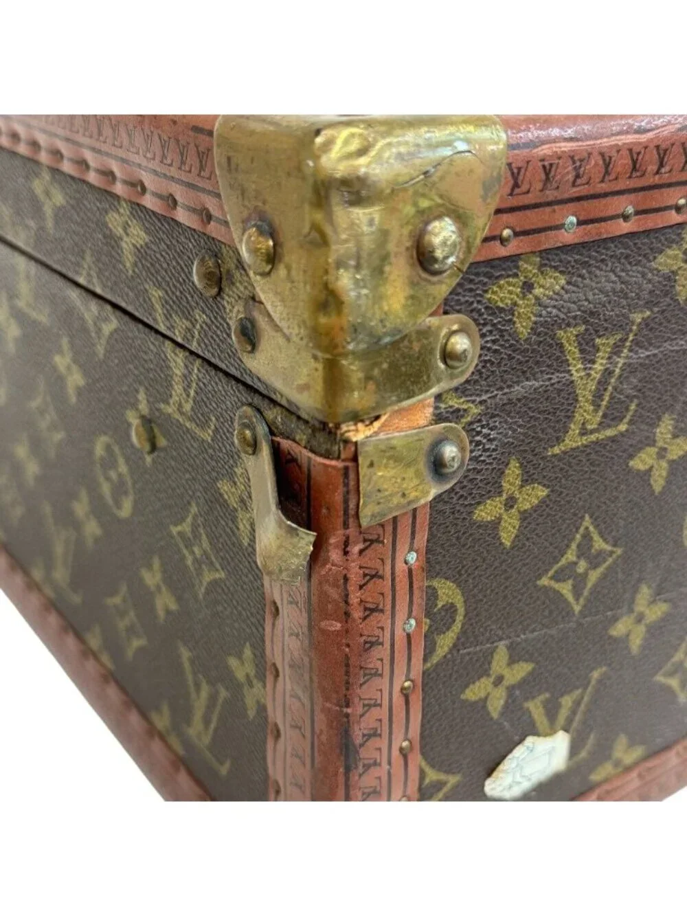 Louis Vuitton Bisten 60 Monogram Trunk Purse Suitcase Brown